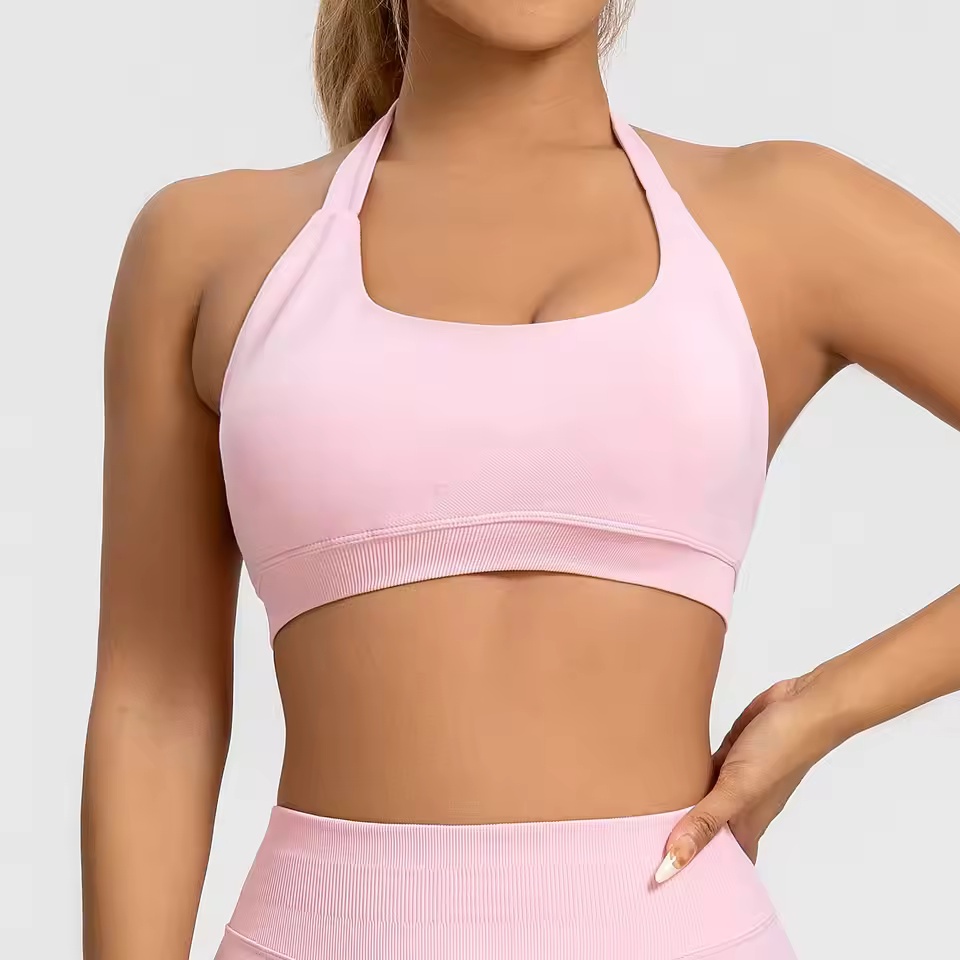 スポーツブラ レディース シームレス ホルターネックトップ  - Yoga Fitness Body のレビューと価格