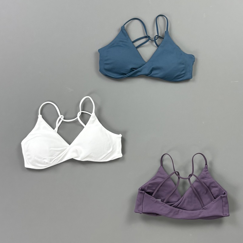 ビジョンウィメンズスポーツブラ Vネックツイストフロント細ス - Yoga Fitness Body のレビューと価格