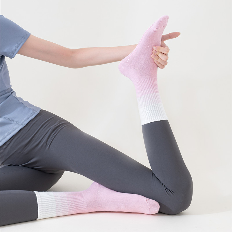 女性のためのプロのミッドカーフヨガソックス,色の変更,快適で - Yoga Fitness Gym のレビューと価格